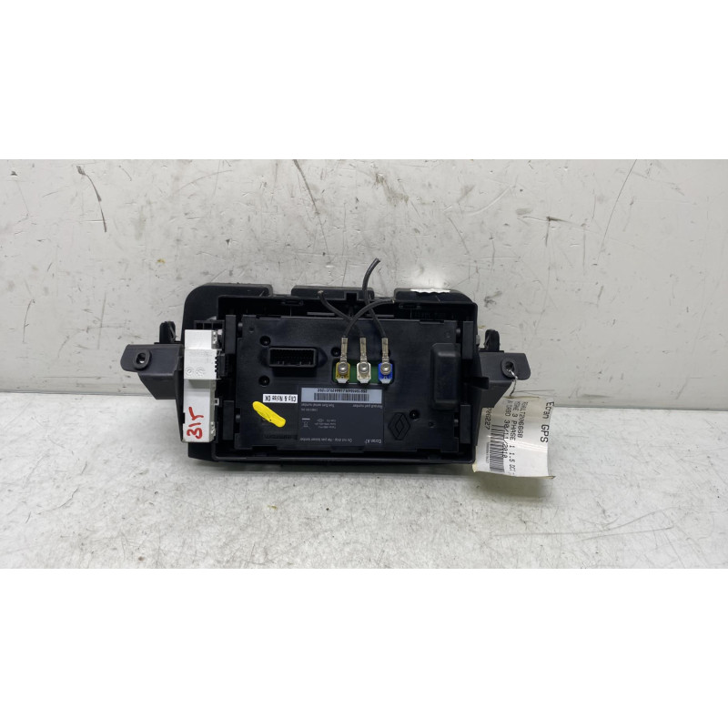 Ecran GPS RENAULT MEGANE 3 Photo n°3