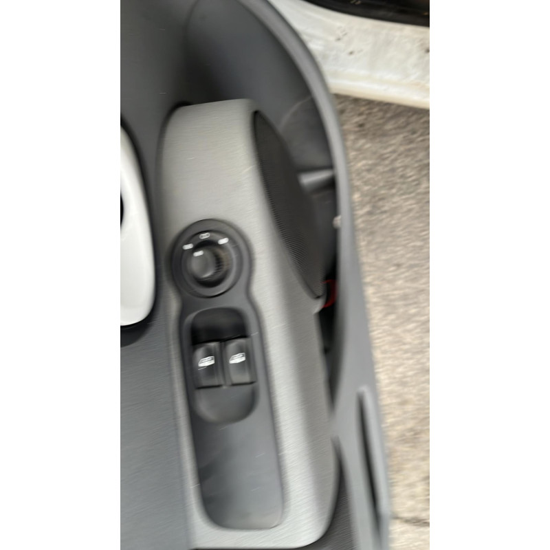 Calculateur moteur RENAULT MODUS Photo n°6