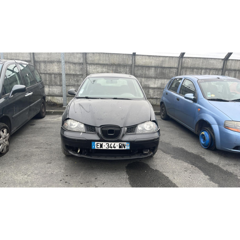 Pretensionneur de ceinture avant gauche SEAT IBIZA 3 Photo n°4