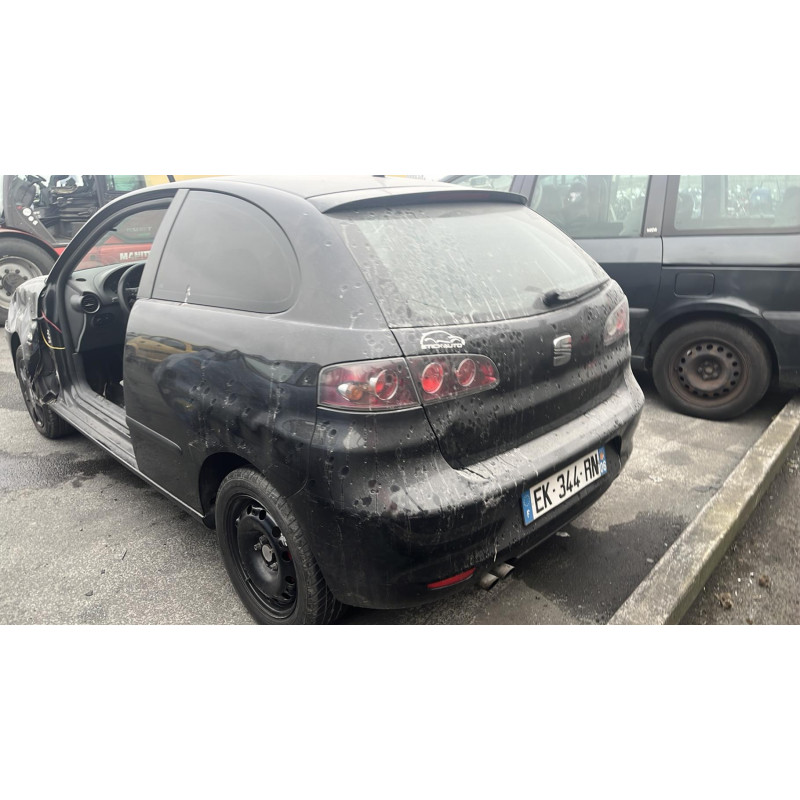 Pretensionneur de ceinture avant gauche SEAT IBIZA 3 Photo n°10