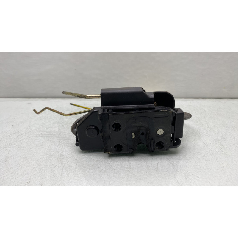 Serrure avant droit HYUNDAI GETZ Photo n°1