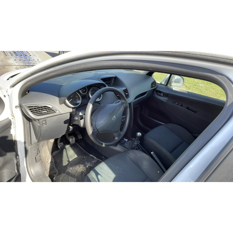 Boitier BSI PEUGEOT 207 Photo n°9