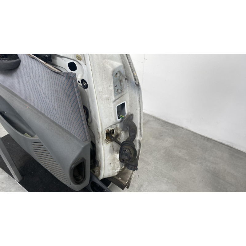 Porte avant gauche PEUGEOT 806 Photo n°4
