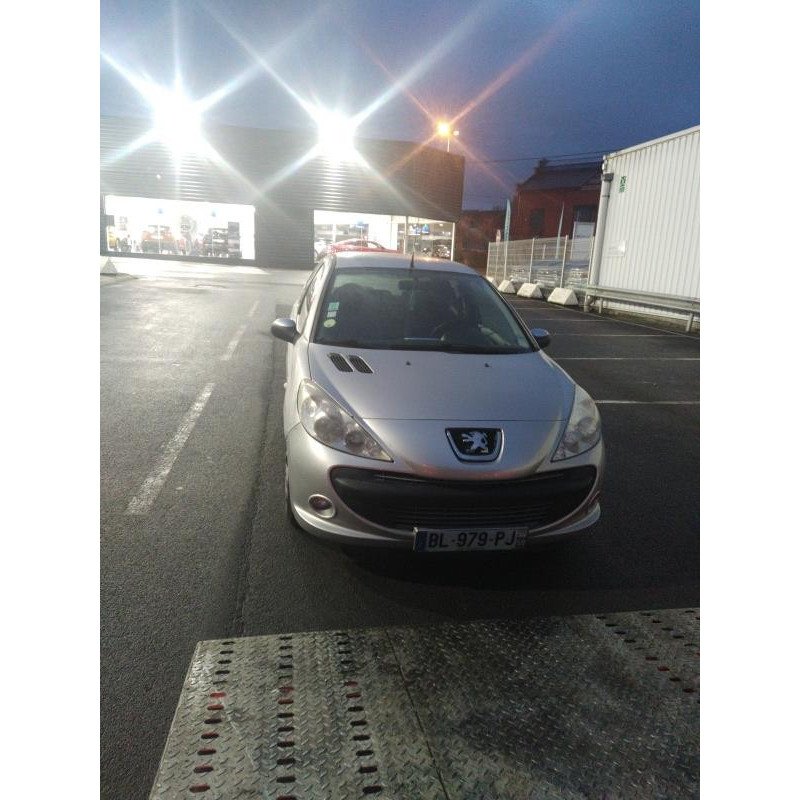 Calculateur moteur PEUGEOT 206+ Photo n°7