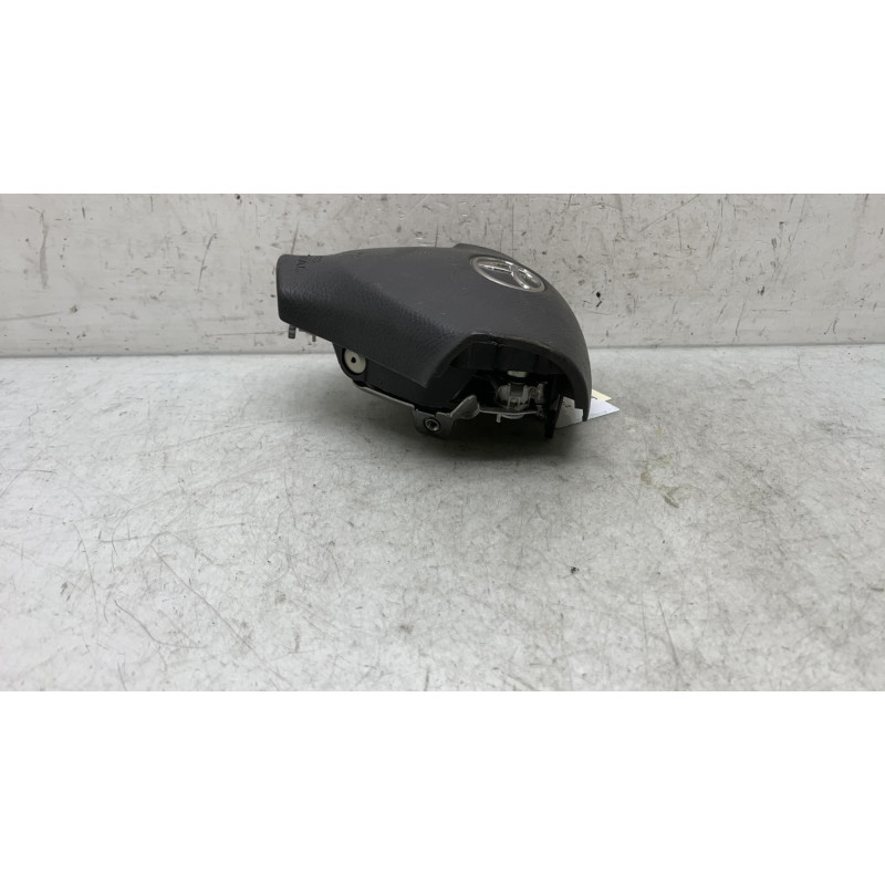 Air bag conducteur TOYOTA COROLLA VERSO 2 Photo n°2
