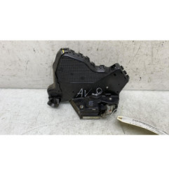 Serrure avant droit TOYOTA COROLLA VERSO 2