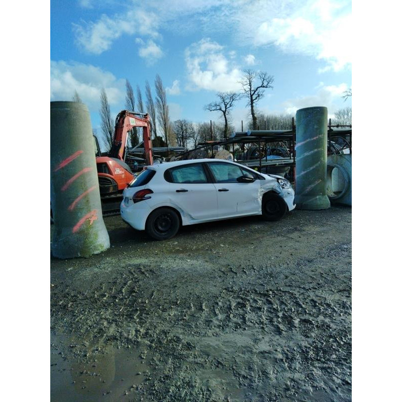 Com (Bloc Contacteur Tournant+Commodo Essuie Glace+Commodo Phare) PEUGEOT 208 1 Photo n°14