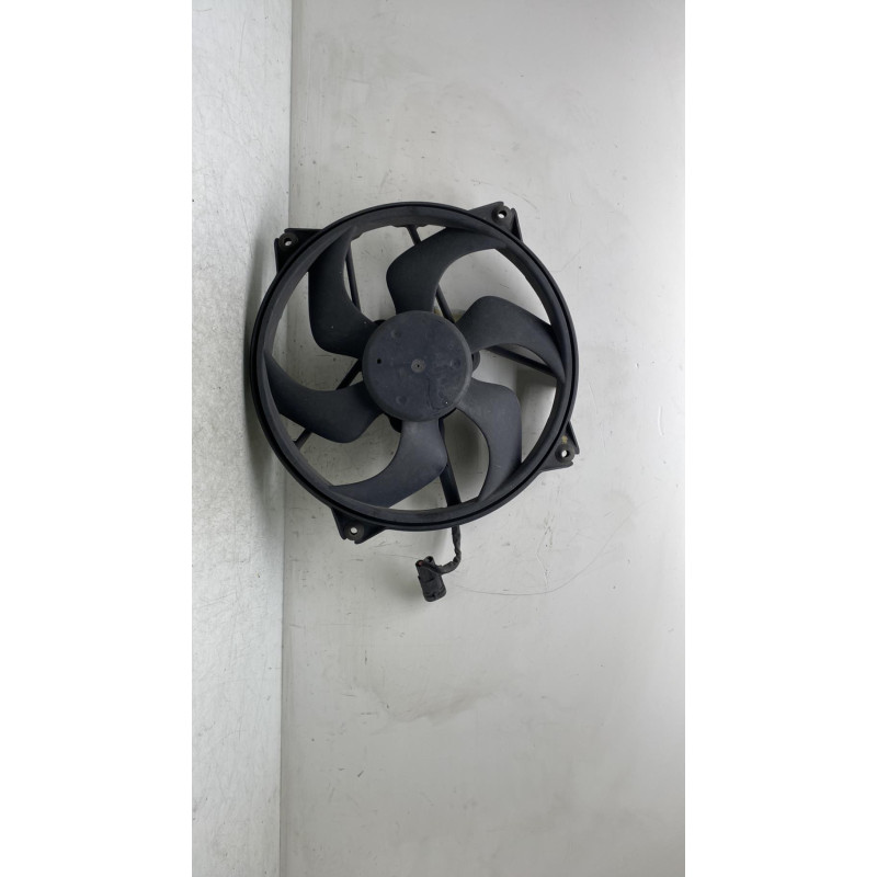Moto ventilateur radiateur CITROEN C4 1 Photo n°3