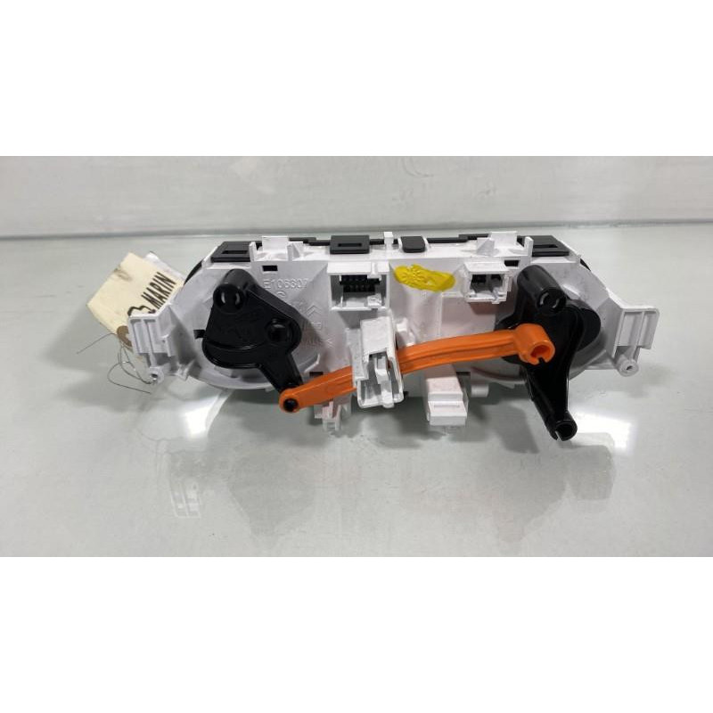 Commande chauffage PEUGEOT 208 1 Photo n°2