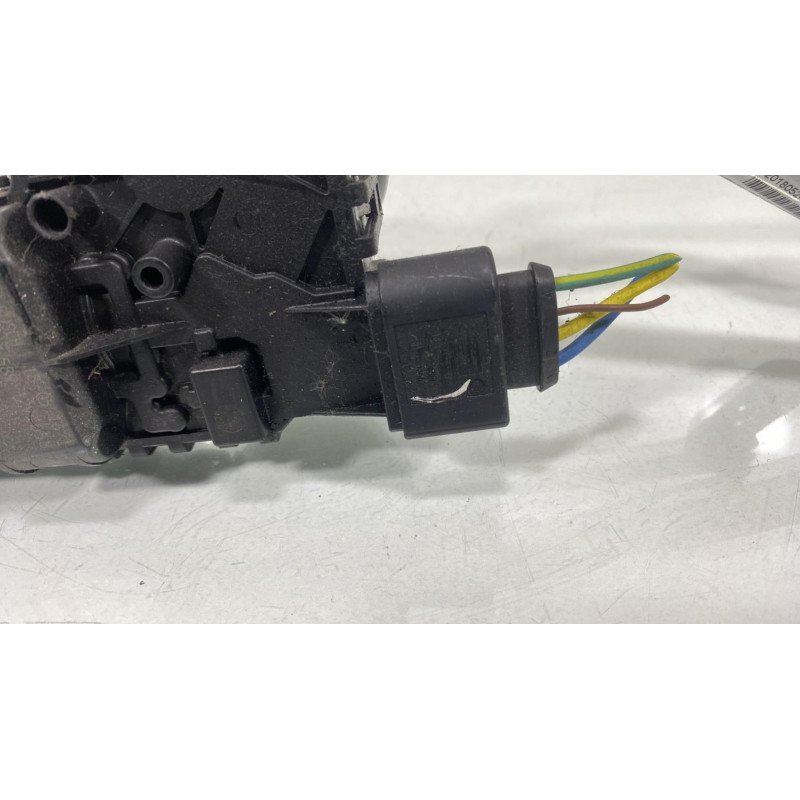 Moteur essuie glace avant PEUGEOT 208 1 Photo n°1