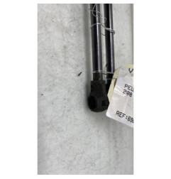 Verin de coffre PEUGEOT 208 1