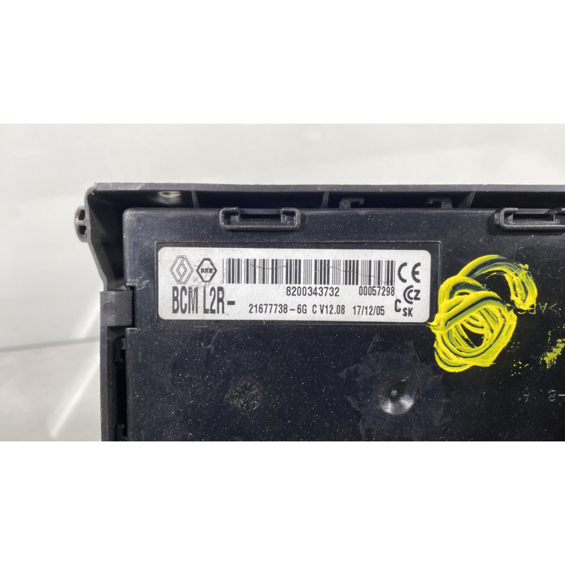 Boitier UCH RENAULT CLIO 3 Photo n°2