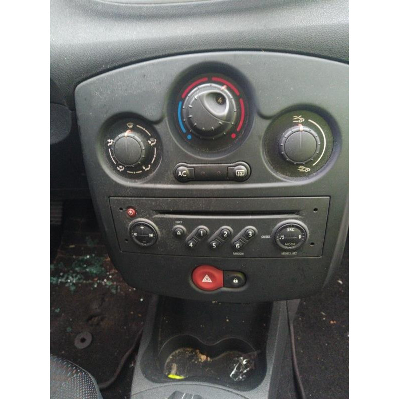 Boitier UCH RENAULT CLIO 3 Photo n°4