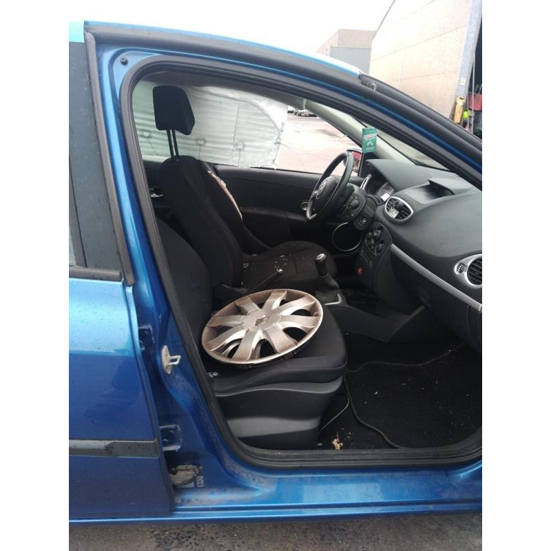 Boitier UCH RENAULT CLIO 3 Photo n°10