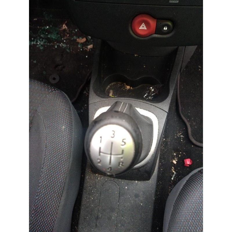 Boitier UCH RENAULT CLIO 3 Photo n°11
