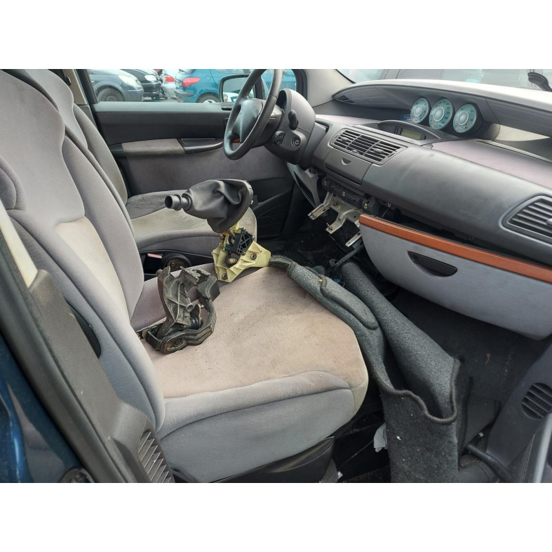 Pare choc arriere CITROEN C8 Photo n°17