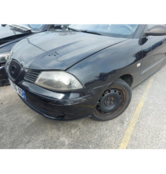 Attache ceinture avant gauche SEAT CORDOBA 2