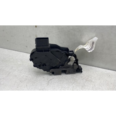 Serrure avant droit VOLVO C 30