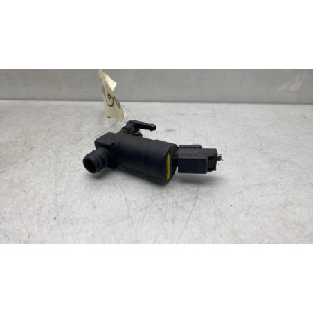 Pompe lave glace avant VOLVO C 30