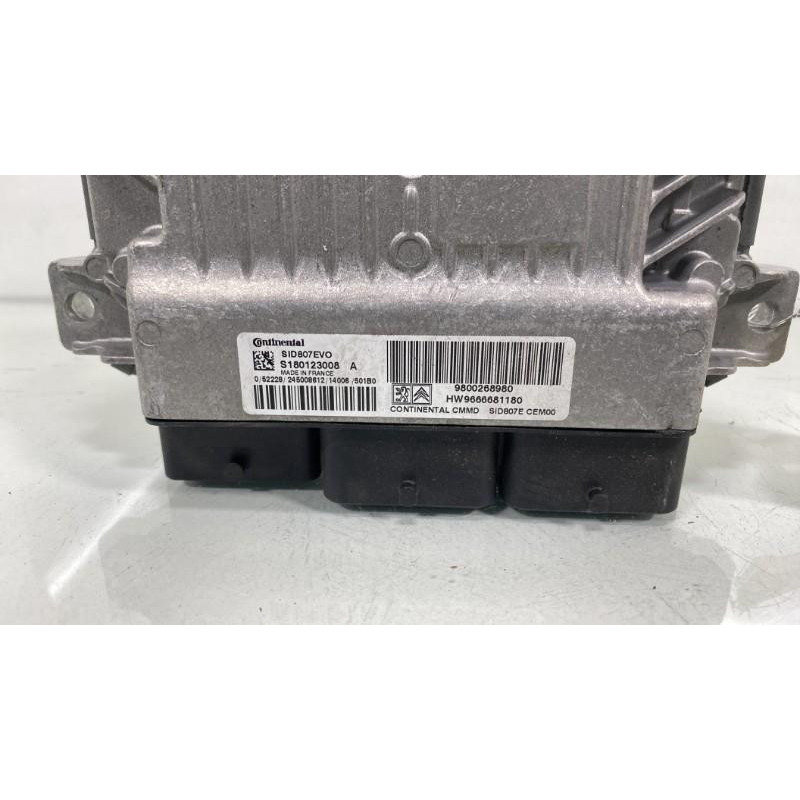 Calculateur moteur PEUGEOT PARTNER 2 Photo n°3
