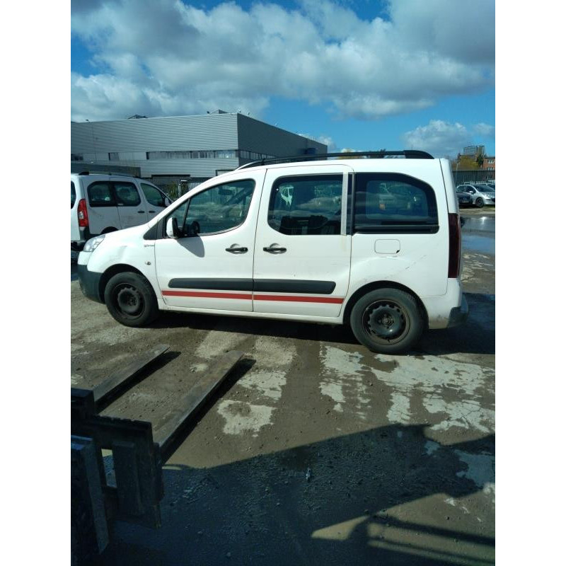 Calculateur moteur PEUGEOT PARTNER 2 Photo n°4