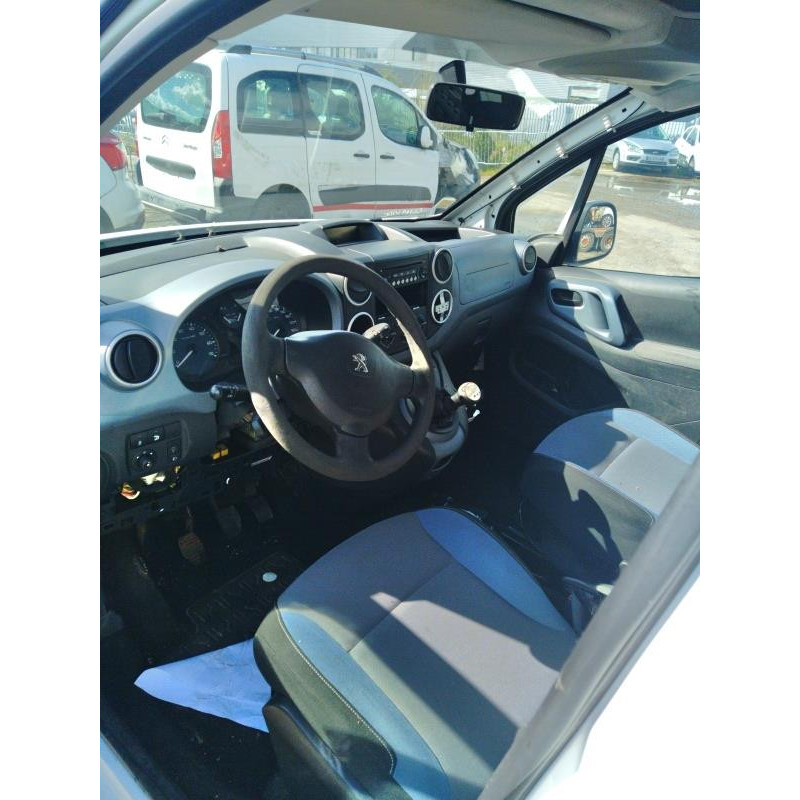 Calculateur moteur PEUGEOT PARTNER 2 Photo n°7