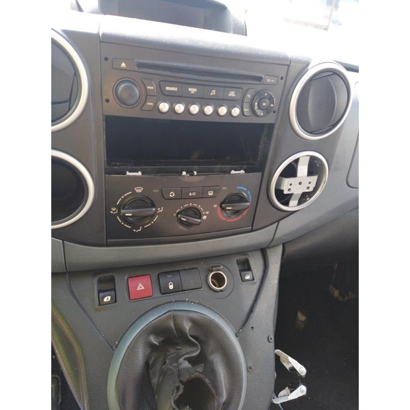 Calculateur moteur PEUGEOT PARTNER 2 Photo n°16