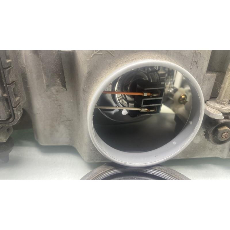 Optique avant principal droit (feux)(phare) CHEVROLET ALERO Photo n°1