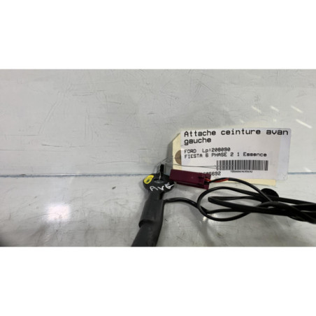 Attache ceinture avant gauche FORD FIESTA 6