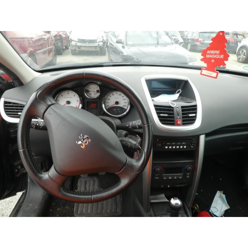Pretensionneur de ceinture avant droit PEUGEOT 207 Photo n°4