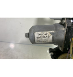 Leve vitre electrique arriere droit TOYOTA COROLLA VERSO 2