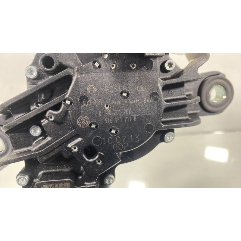 Moteur essuie glace arriere VOLKSWAGEN POLO 5 Photo n°3
