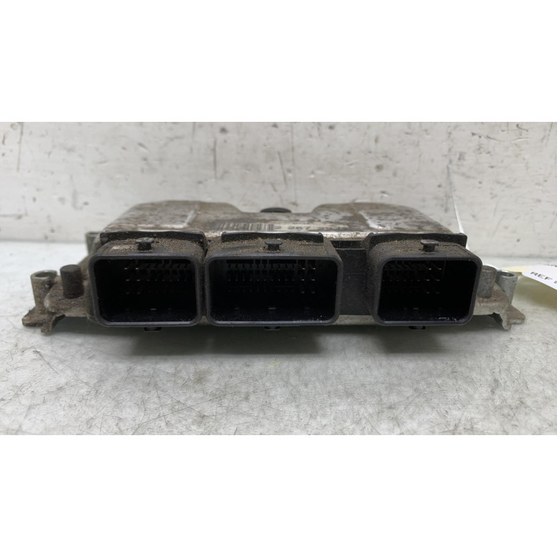 Calculateur moteur CITROEN SAXO Photo n°3