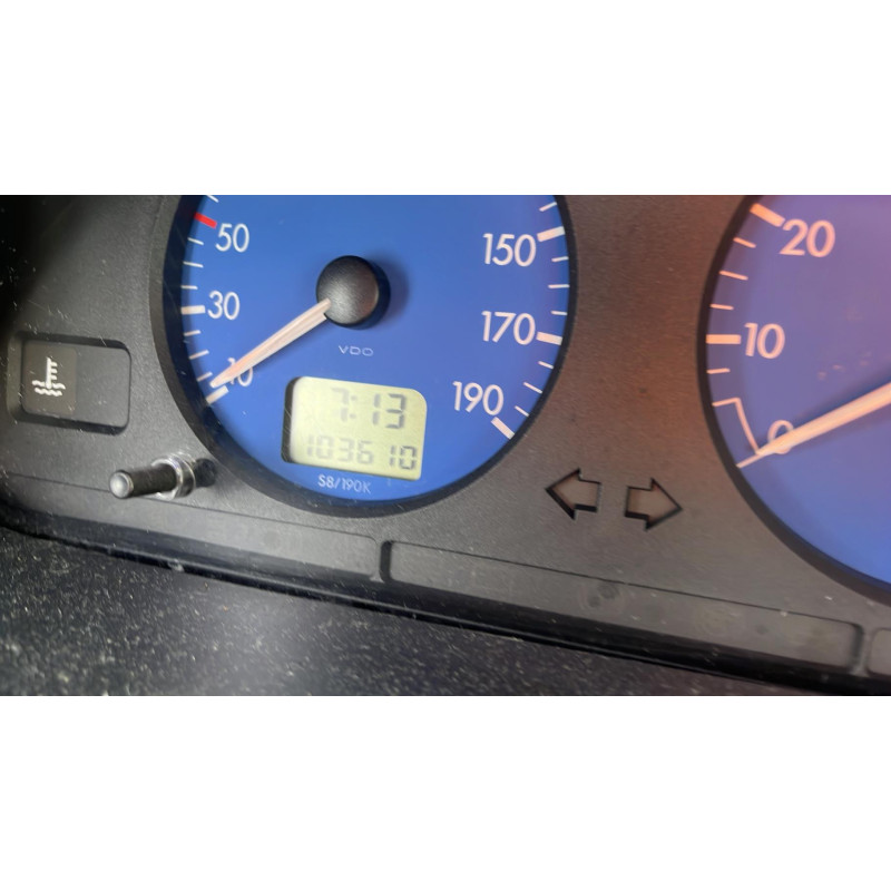 Calculateur moteur CITROEN SAXO Photo n°10