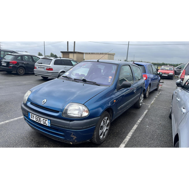Calculateur moteur RENAULT CLIO 2 Photo n°9