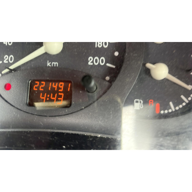 Calculateur moteur RENAULT CLIO 2 Photo n°13