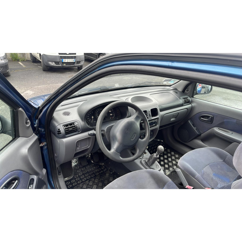 Calculateur moteur RENAULT CLIO 2 Photo n°15