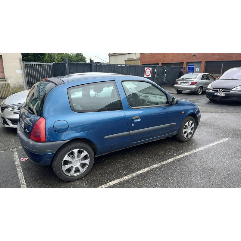 Calculateur moteur RENAULT CLIO 2 Photo n°16
