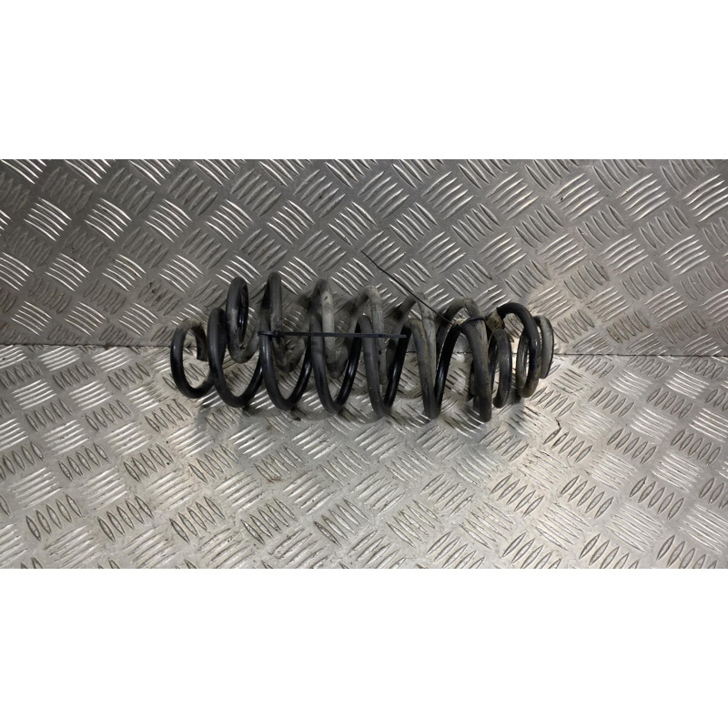 Ressort de suspension arriere VOLKSWAGEN GOLF 7 Photo n°2