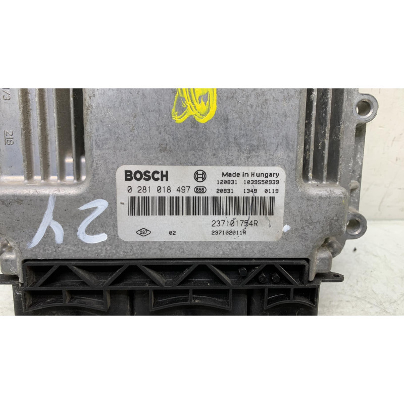 Calculateur moteur RENAULT TRAFIC 2 Photo n°1