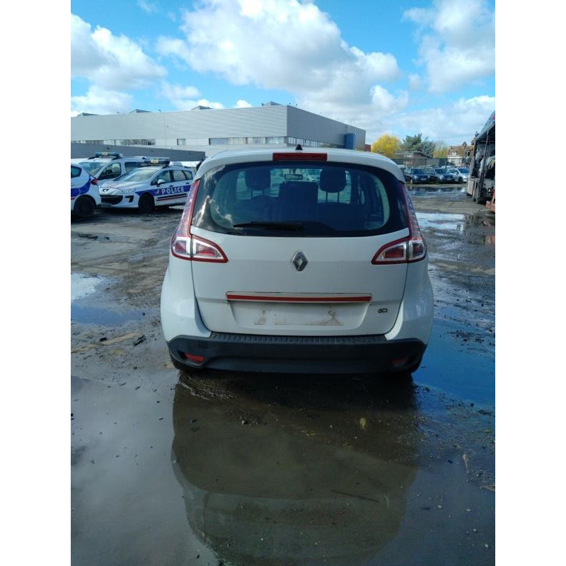 Feu arriere secondaire gauche (feux) RENAULT SCENIC 3 Photo n°9
