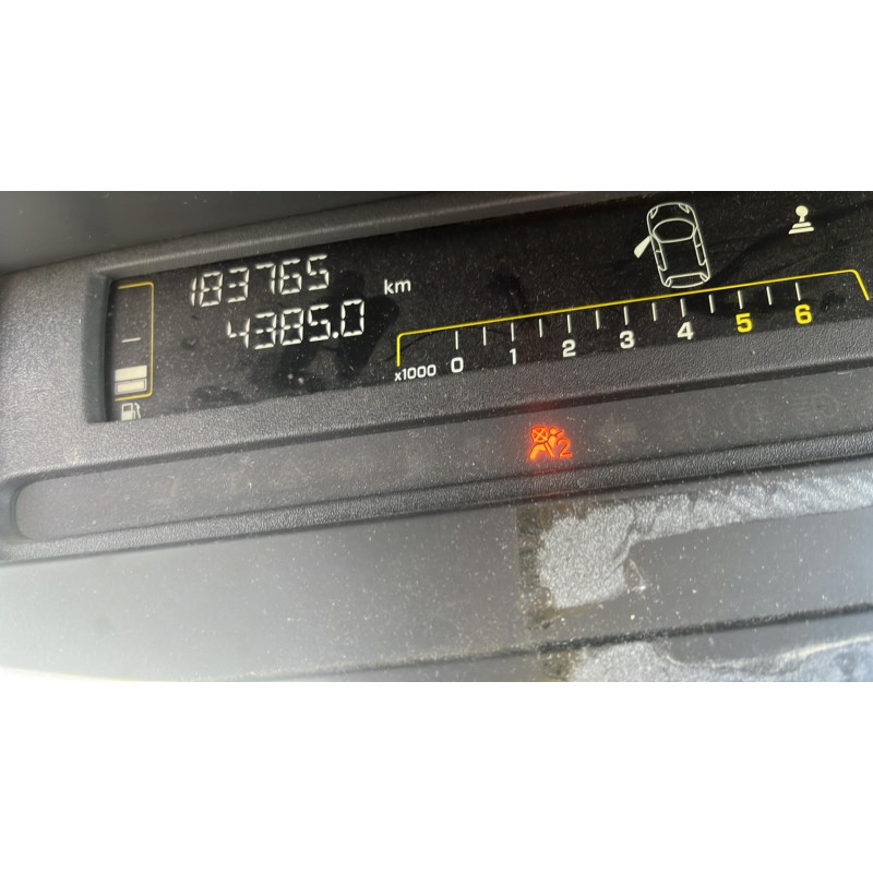 Feu arriere secondaire gauche (feux) RENAULT SCENIC 3 Photo n°11