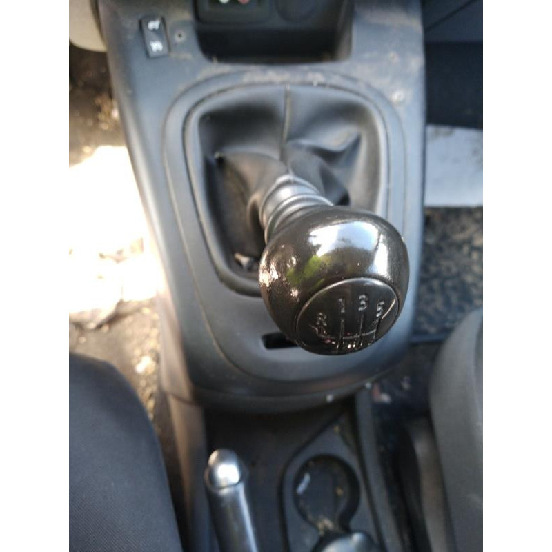 Interrupteur de leve vitre avant droit RENAULT SCENIC 3 Photo n°14