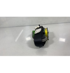 Pretensionneur de ceinture avant droit TOYOTA YARIS 2