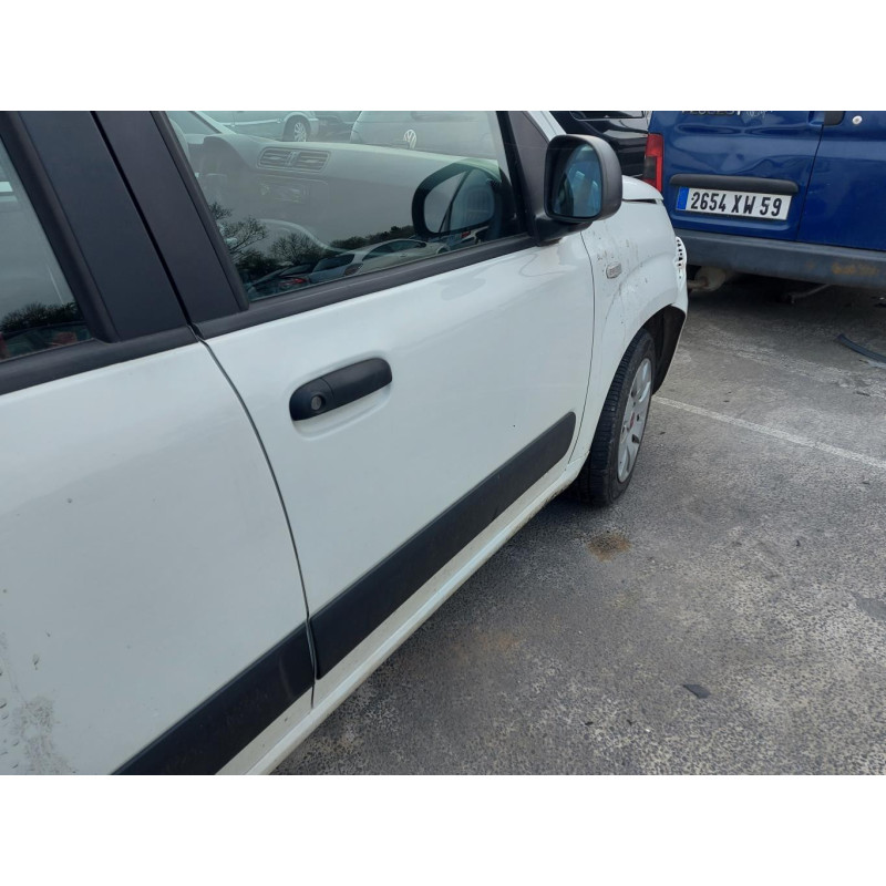 Leve vitre electrique avant gauche FIAT PANDA 3 Photo n°16