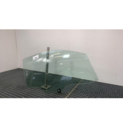 Vitre avant droit TOYOTA AYGO 2