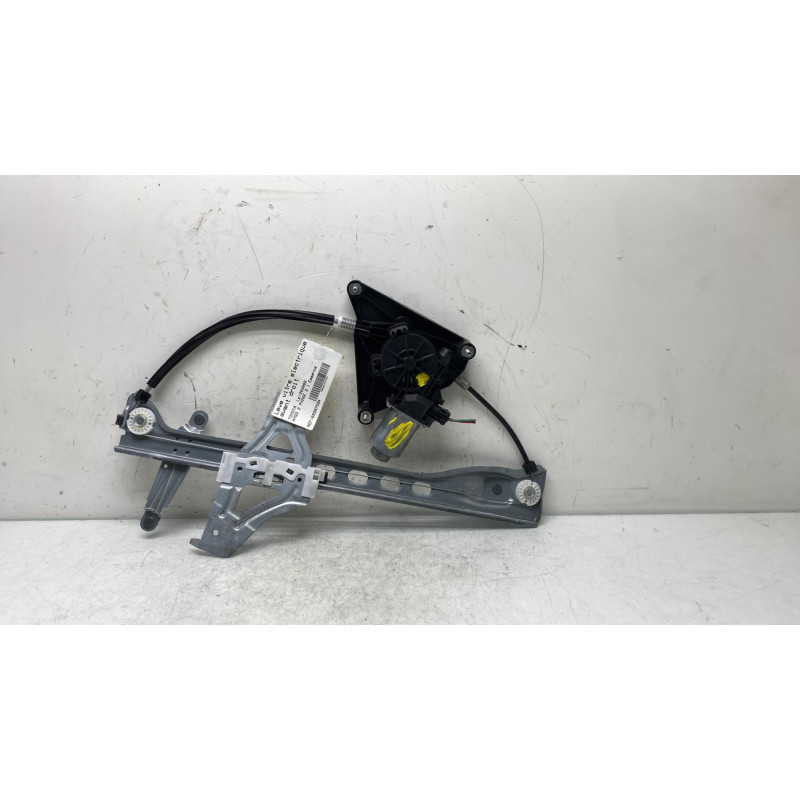 Leve vitre electrique avant droit TOYOTA AYGO 2 Photo n°2