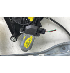 Leve vitre electrique avant droit TOYOTA AYGO 2