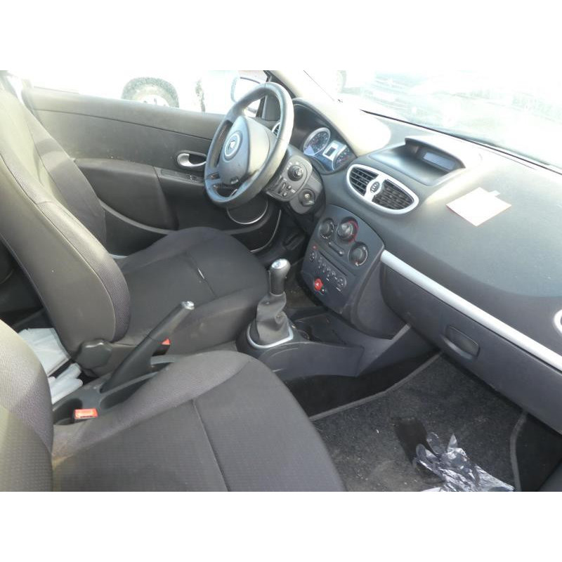 Renfort pare choc arriere (traverse) RENAULT CLIO 3 Photo n°5