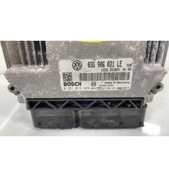 Calculateur moteur SKODA OCTAVIA 2 Photo n°1